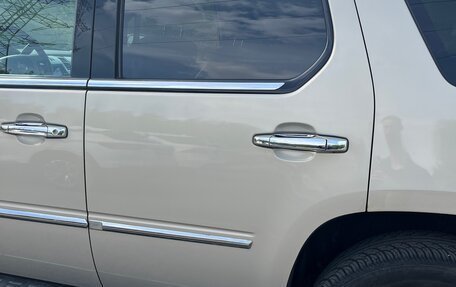 Cadillac Escalade III, 2007 год, 2 800 000 рублей, 10 фотография