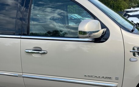 Cadillac Escalade III, 2007 год, 2 800 000 рублей, 13 фотография