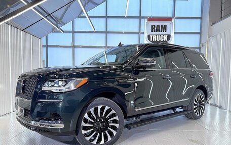 Lincoln Navigator, 2023 год, 13 999 999 рублей, 4 фотография