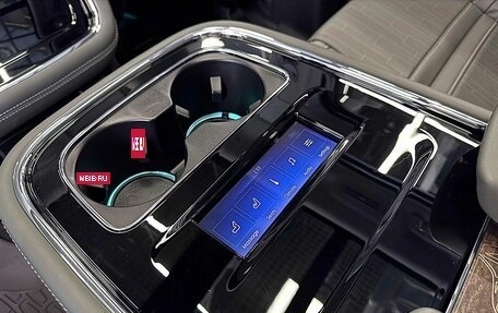 Lincoln Navigator, 2023 год, 13 999 999 рублей, 36 фотография