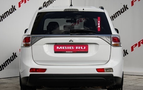 Mitsubishi Outlander III рестайлинг 3, 2012 год, 1 270 000 рублей, 6 фотография