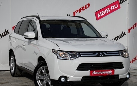 Mitsubishi Outlander III рестайлинг 3, 2012 год, 1 270 000 рублей, 3 фотография