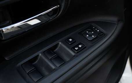 Mitsubishi Outlander III рестайлинг 3, 2012 год, 1 270 000 рублей, 24 фотография