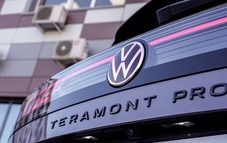Volkswagen Teramont, 2025 год, 5 999 999 рублей, 13 фотография