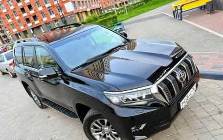 Toyota Land Cruiser Prado 150 рестайлинг 2, 2018 год, 4 720 000 рублей, 9 фотография