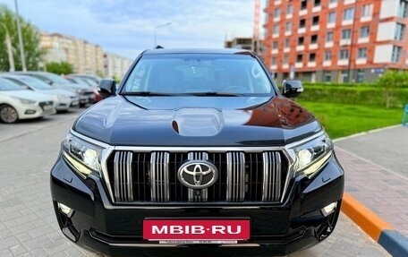 Toyota Land Cruiser Prado 150 рестайлинг 2, 2018 год, 4 720 000 рублей, 8 фотография