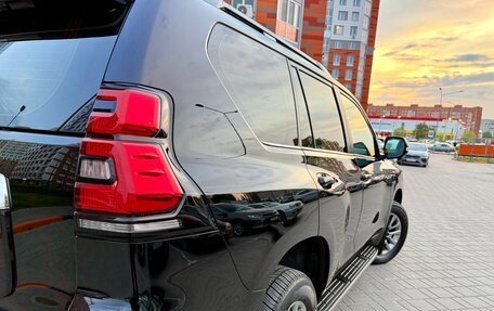 Toyota Land Cruiser Prado 150 рестайлинг 2, 2018 год, 4 720 000 рублей, 17 фотография