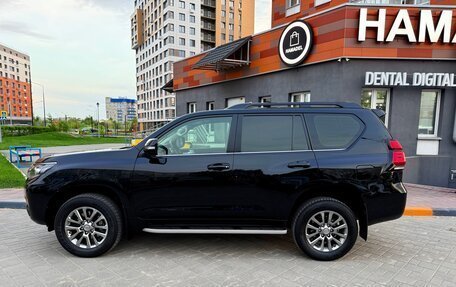 Toyota Land Cruiser Prado 150 рестайлинг 2, 2018 год, 4 720 000 рублей, 25 фотография