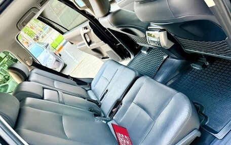 Toyota Land Cruiser Prado 150 рестайлинг 2, 2018 год, 4 720 000 рублей, 37 фотография