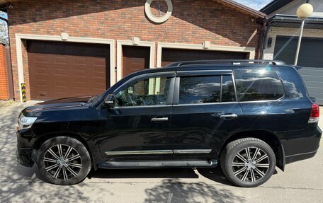 Toyota Land Cruiser 200, 2020 год, 6 900 000 рублей, 7 фотография