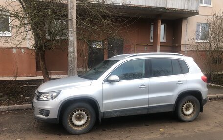 Volkswagen Tiguan I, 2013 год, 1 400 000 рублей, 2 фотография