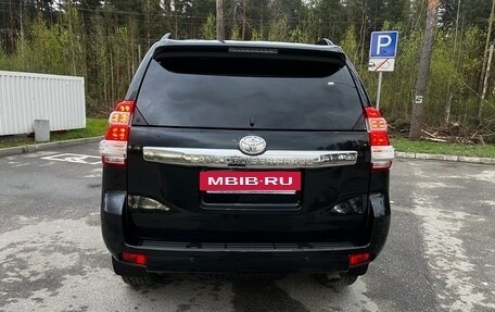 Toyota Land Cruiser Prado 150 рестайлинг 2, 2016 год, 3 850 000 рублей, 27 фотография