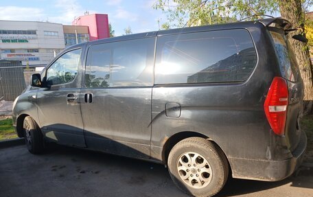 Hyundai Grand Starex Grand Starex I рестайлинг 2, 2008 год, 950 000 рублей, 3 фотография