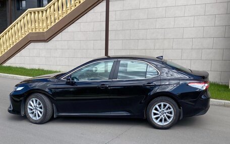Toyota Camry, 2022 год, 3 300 000 рублей, 4 фотография