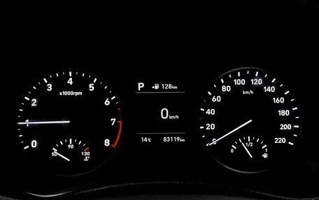 Hyundai Solaris II рестайлинг, 2018 год, 1 360 000 рублей, 6 фотография
