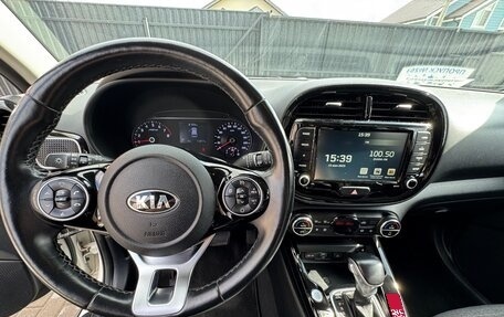 KIA Soul III, 2021 год, 3 300 000 рублей, 11 фотография