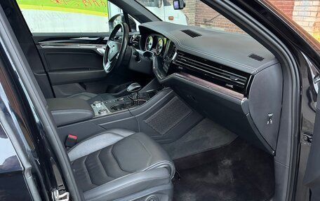 Volkswagen Touareg III, 2020 год, 5 700 000 рублей, 10 фотография