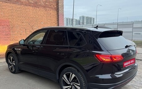 Volkswagen Touareg III, 2020 год, 5 700 000 рублей, 3 фотография