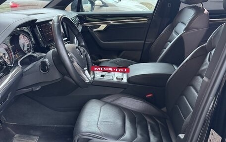 Volkswagen Touareg III, 2020 год, 5 700 000 рублей, 7 фотография