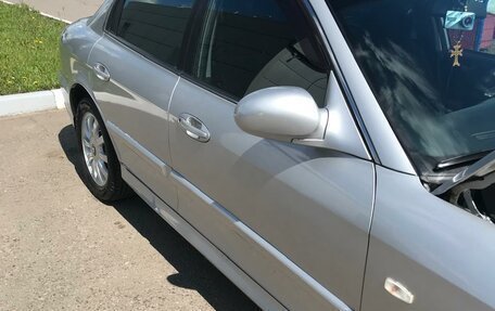 Hyundai Sonata IV рестайлинг, 2007 год, 650 000 рублей, 14 фотография