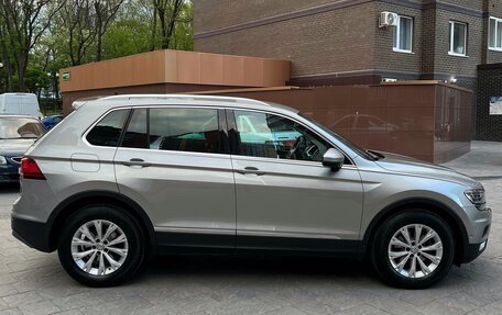 Volkswagen Tiguan II, 2016 год, 2 090 000 рублей, 7 фотография