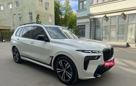 BMW X7, 2022 год, 14 200 000 рублей, 5 фотография