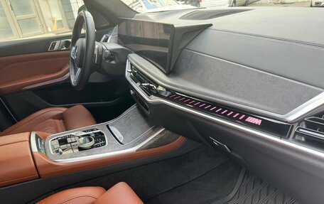 BMW X7, 2022 год, 14 200 000 рублей, 22 фотография