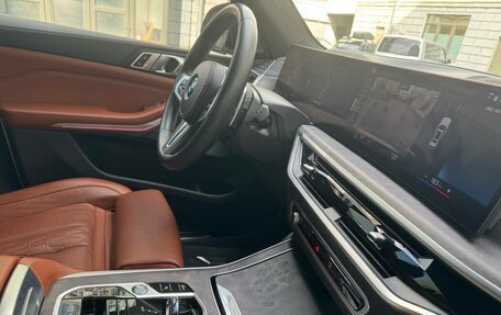 BMW X7, 2022 год, 14 200 000 рублей, 21 фотография