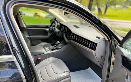 Volkswagen Touareg III, 2022 год, 8 997 000 рублей, 2 фотография