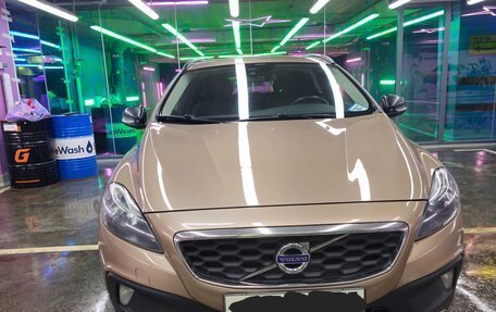 Volvo V40 II рестайлинг, 2013 год, 1 600 000 рублей, 3 фотография