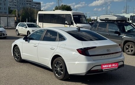 Hyundai Sonata VIII, 2020 год, 1 600 000 рублей, 4 фотография