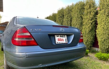 Mercedes-Benz E-Класс, 2004 год, 1 200 000 рублей, 5 фотография