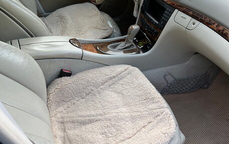 Mercedes-Benz E-Класс, 2004 год, 1 200 000 рублей, 8 фотография