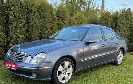 Mercedes-Benz E-Класс, 2004 год, 1 200 000 рублей, 2 фотография