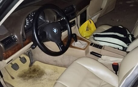 BMW 7 серия, 1989 год, 620 000 рублей, 6 фотография