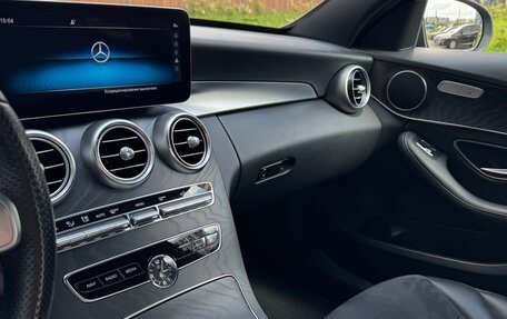 Mercedes-Benz C-Класс, 2019 год, 3 400 000 рублей, 21 фотография