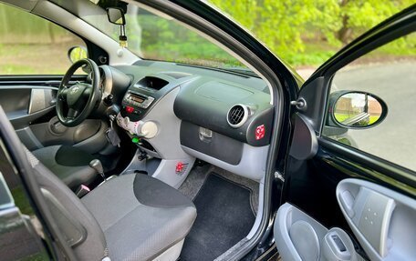 Toyota Aygo II, 2009 год, 590 000 рублей, 9 фотография