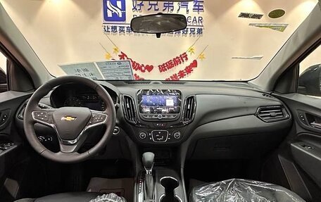 Chevrolet Equinox III, 2023 год, 2 298 000 рублей, 7 фотография