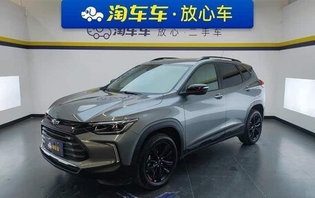 Chevrolet Tracker, 2021 год, 1 500 000 рублей, 2 фотография