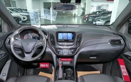 Chevrolet Equinox III, 2021 год, 2 077 000 рублей, 10 фотография