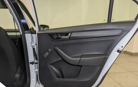 Skoda Rapid I, 2019 год, 1 050 000 рублей, 14 фотография