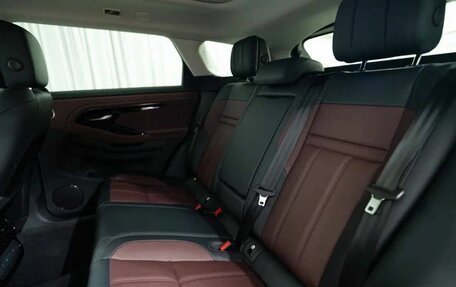 Land Rover Range Rover Evoque II, 2024 год, 7 000 000 рублей, 12 фотография