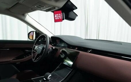 Land Rover Range Rover Evoque II, 2024 год, 7 000 000 рублей, 13 фотография