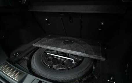 Land Rover Range Rover Evoque II, 2024 год, 7 000 000 рублей, 16 фотография