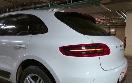 Porsche Macan I рестайлинг, 2014 год, 3 090 000 рублей, 4 фотография