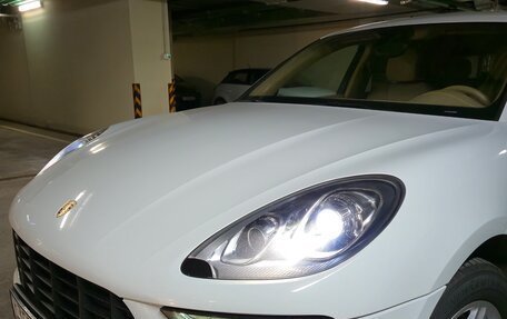 Porsche Macan I рестайлинг, 2014 год, 3 090 000 рублей, 2 фотография