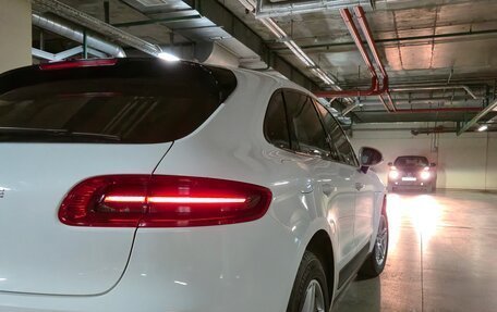 Porsche Macan I рестайлинг, 2014 год, 3 090 000 рублей, 6 фотография