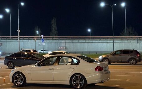 BMW 3 серия, 2011 год, 1 260 000 рублей, 10 фотография