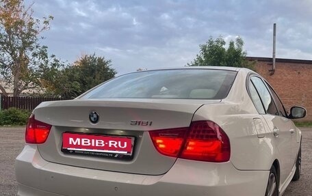 BMW 3 серия, 2011 год, 1 260 000 рублей, 2 фотография