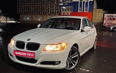 BMW 3 серия, 2011 год, 1 260 000 рублей, 7 фотография